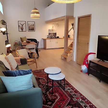 Apartamento Le Chaleureux Loft 1 Minute Du Tram Lingolsheim Exterior foto